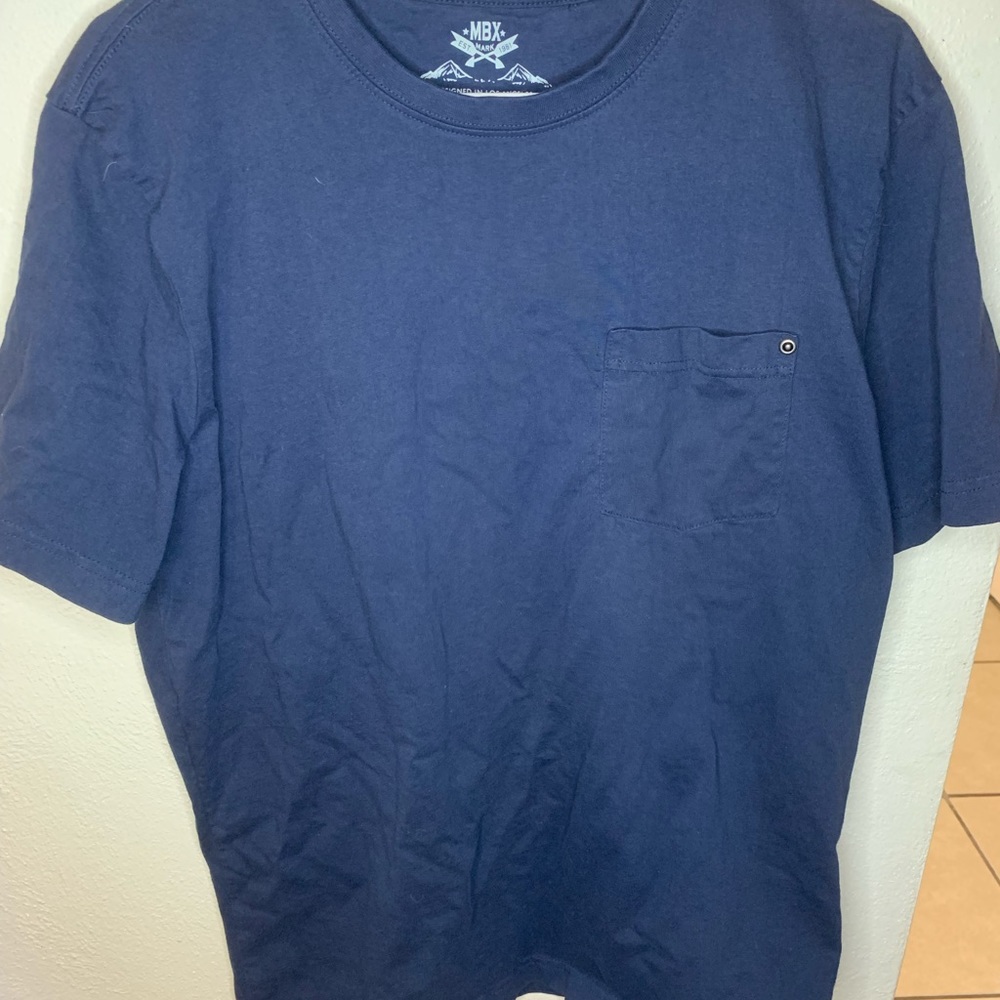 Men’s top with pocket